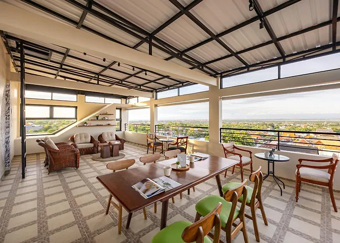 Cove Nuansa Home