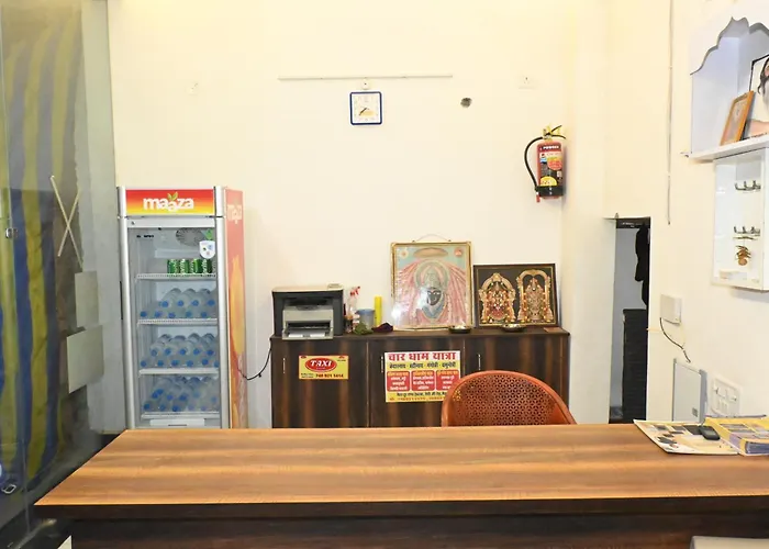 Hotel Ashutosh