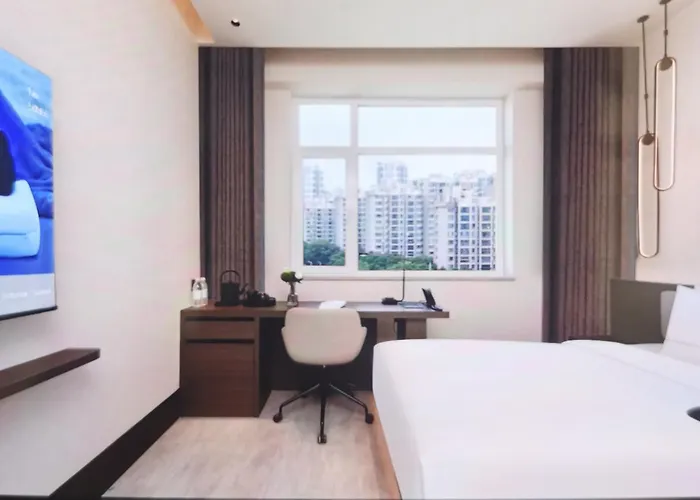 Atour Hotel Hohhot Wanda Plaza, Xinhua Street