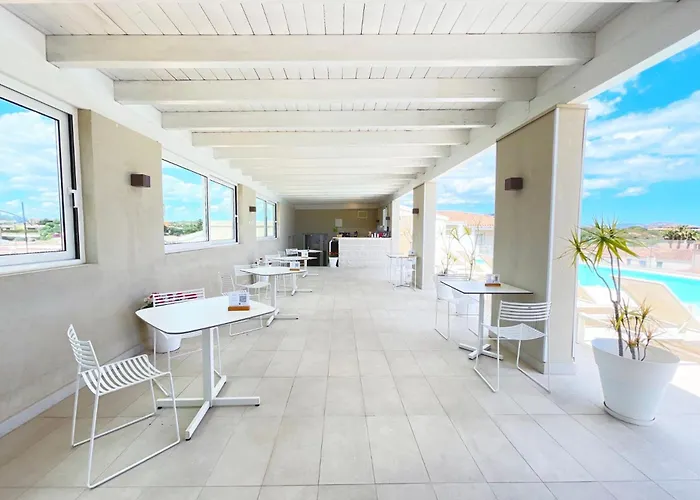 Isa - Hotel With Panoramic Swimming Pool In Porto San Paolo Just 850 Mt From The Sea