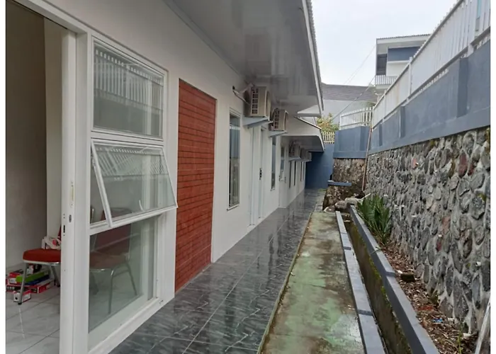 Hotel O 95063 Afifah Syariah Guest House Manado