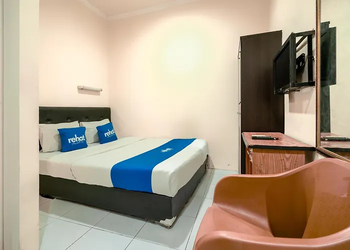 Rehat At Wahidin Guest House