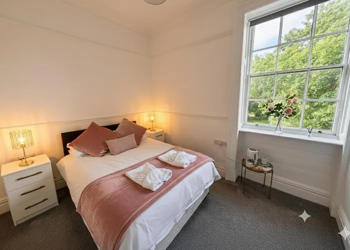 Manor Park Country House
