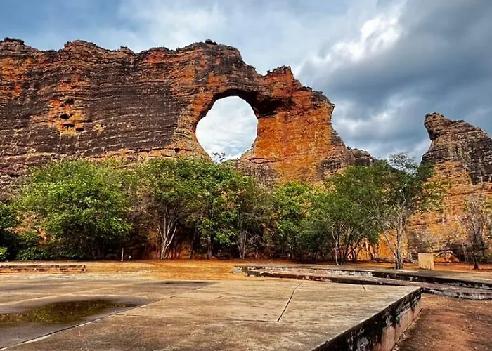 Pousada na serra da capivara