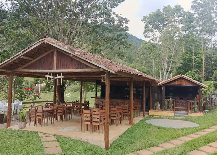 Pousada e restaurante recanto da serra