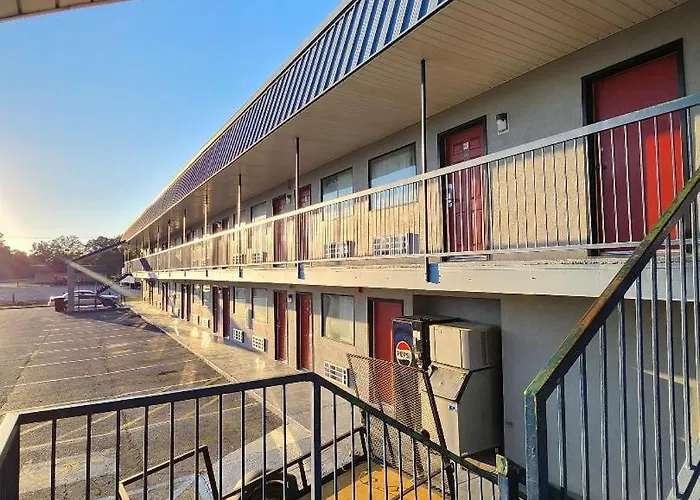 Western Motel