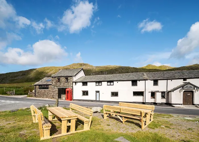 Kirkstone Pass Mountain Rooms - Ambleside With Parking