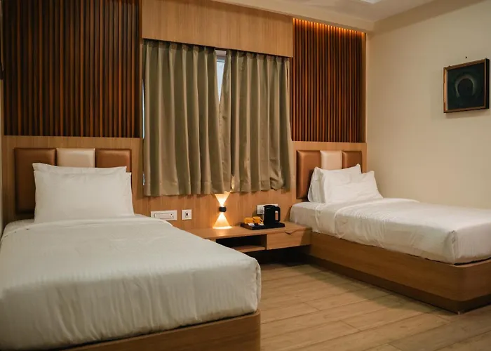 Hotel M7 Plaza