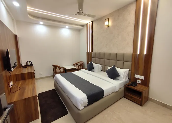 Hotel PS Residency