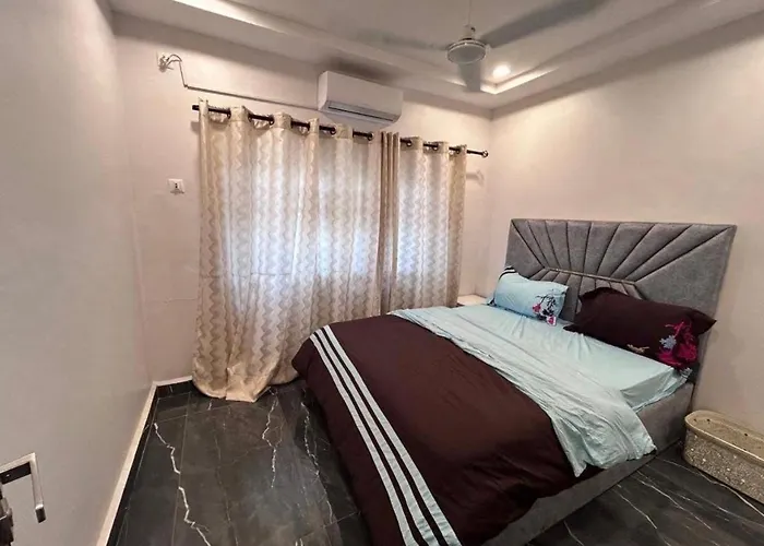 Fitini Appart Residence Bamako Appartement Modernes Avec Wi-Fi Ascenseur Et Energie Solaire Au Coeur De Bamako