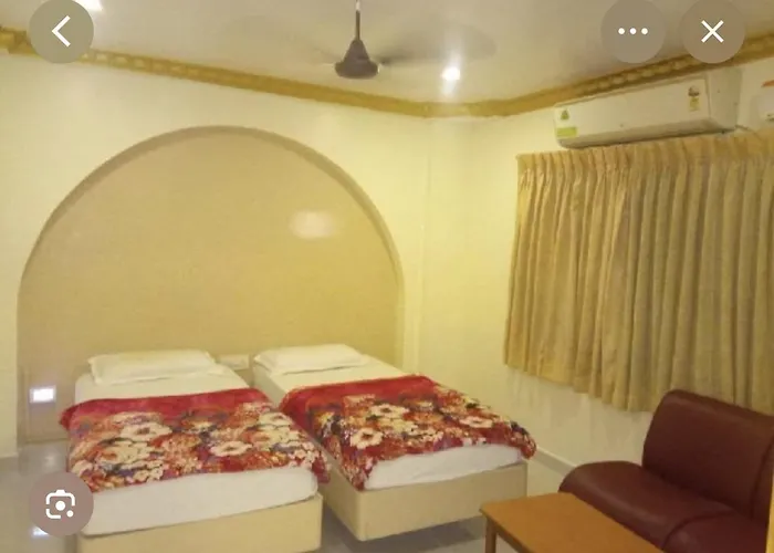 Krishna Tourist Home