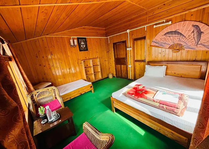 Red Panda Ecohut