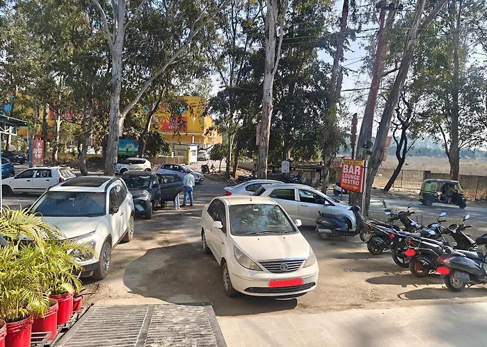 Hotel Nandaashish