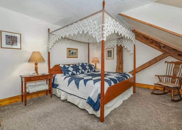 Old Rock Church Bed And Breakfast