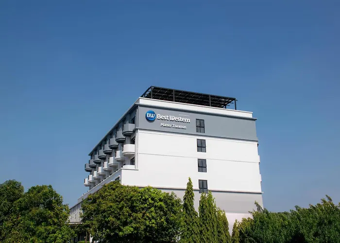 Best Western Matter Tiwanon Hotel