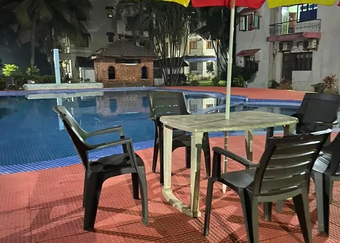 Hotel Arpora Grand