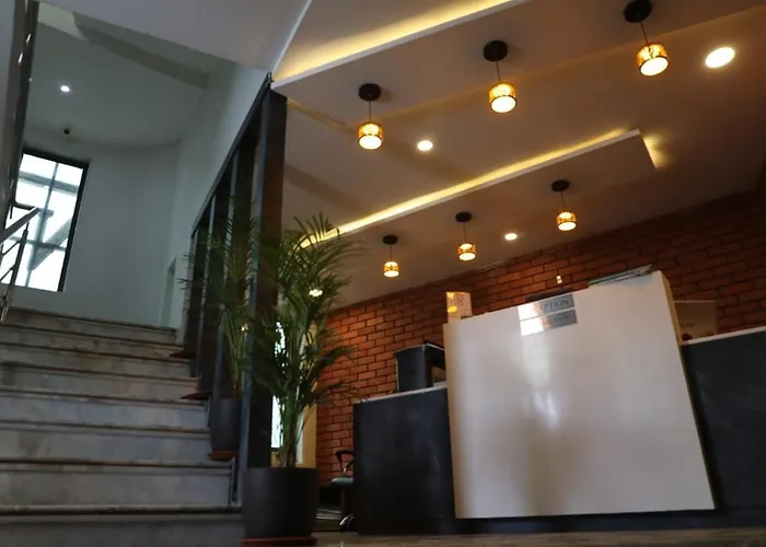 Hotel Rajpath Inn