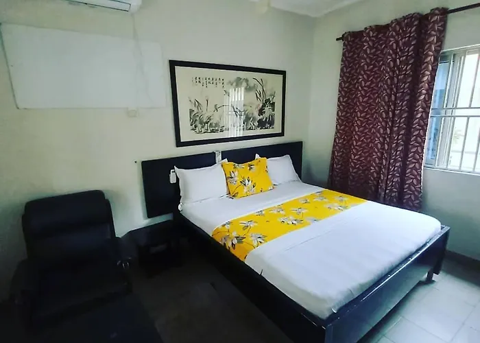 Village Francophone Hotel