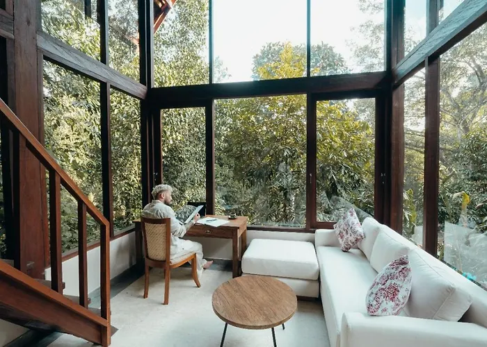 Luxury Riverside Cabins At Nunu Bali