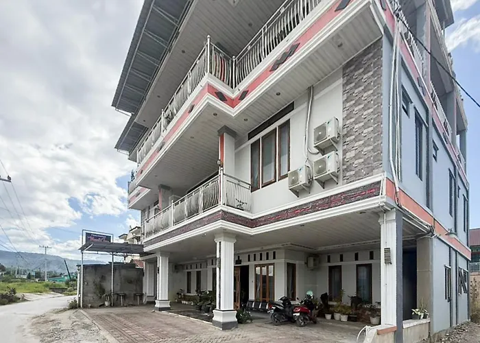 Reddoorz Near Pantai Lumban Bul Bul Balige Toba
