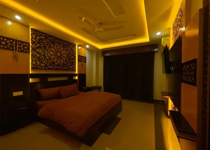 Peaceful Stay In Peshawar