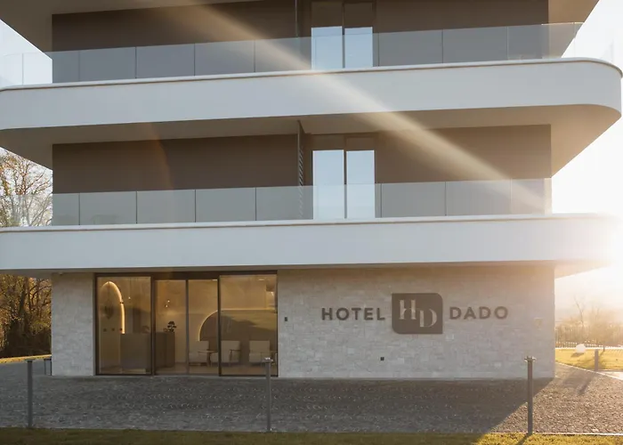 Hotel Dado
