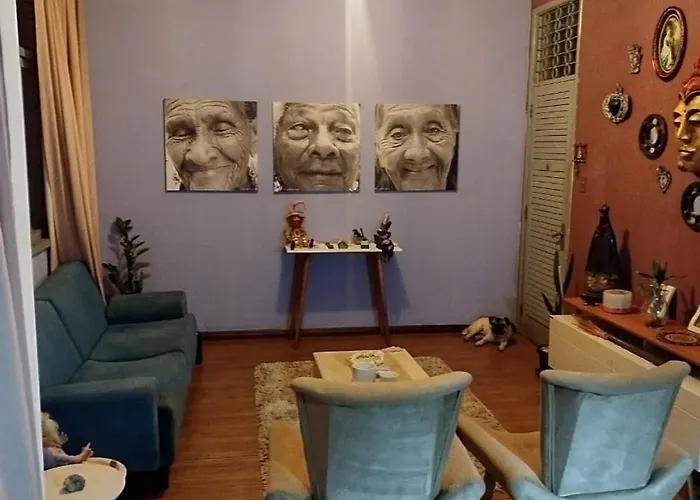 Quarto pequeno Salvador centro Carnaval 2026