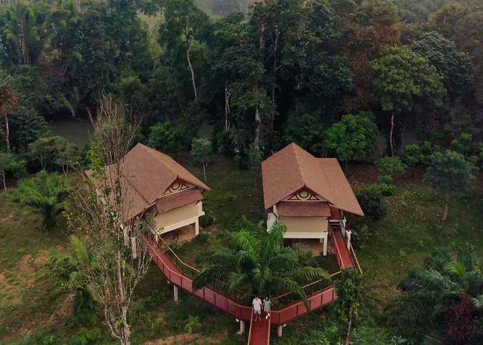 Lost Horizon Resort - Khao Sok