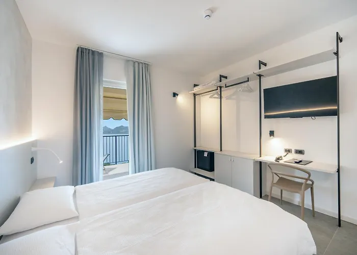 Hotel Laguna