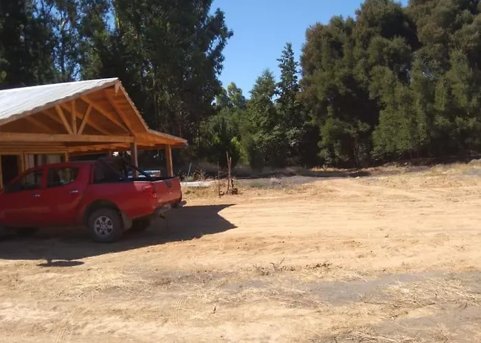 Cabana Con Rio Y Camping