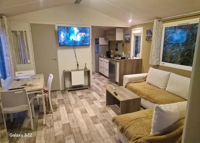 230 Mobil-Home 2 Chambres 1 Salle De Douche