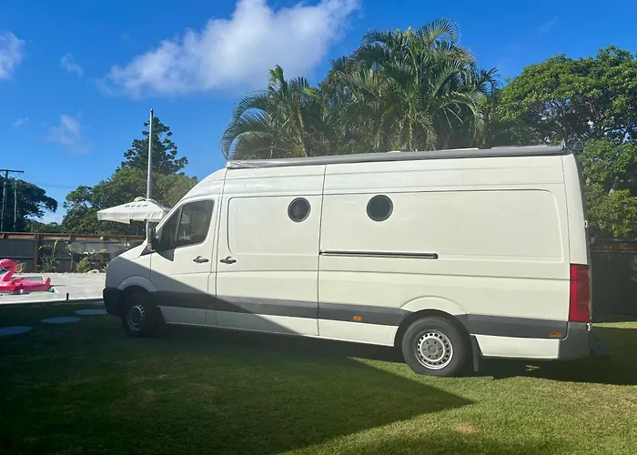 Vw Crafter - Wendy - Off-Grid-Sleeps 3 - Beach Ready