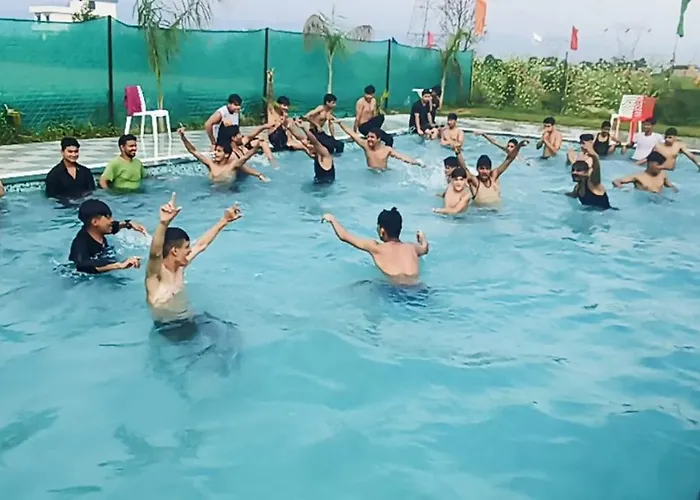 Kansro Hive Resort