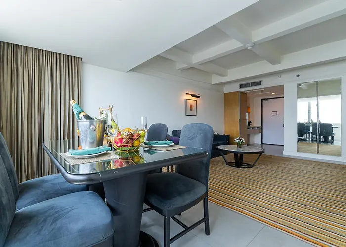 Centara Hotel Hat Yai