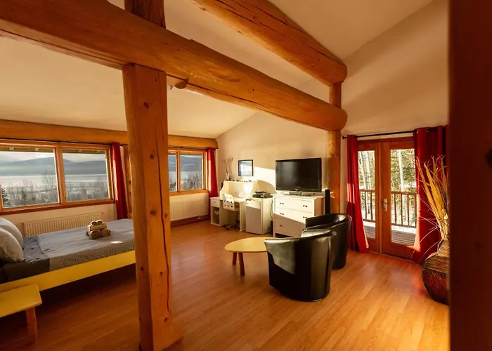 Williston Lake Resort