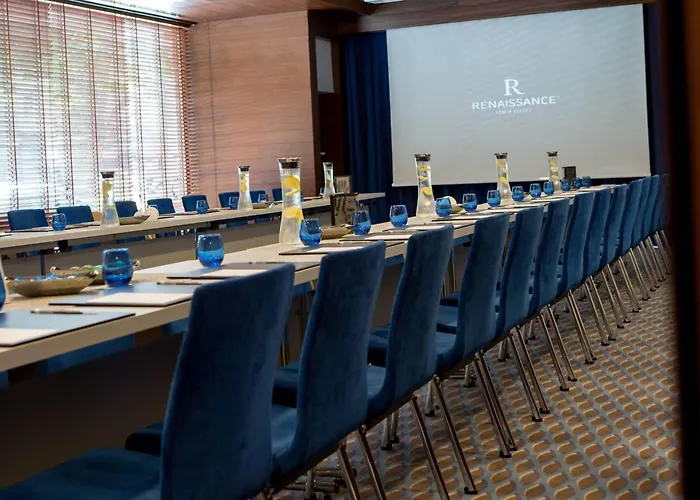 Renaissance Izmir Hotel