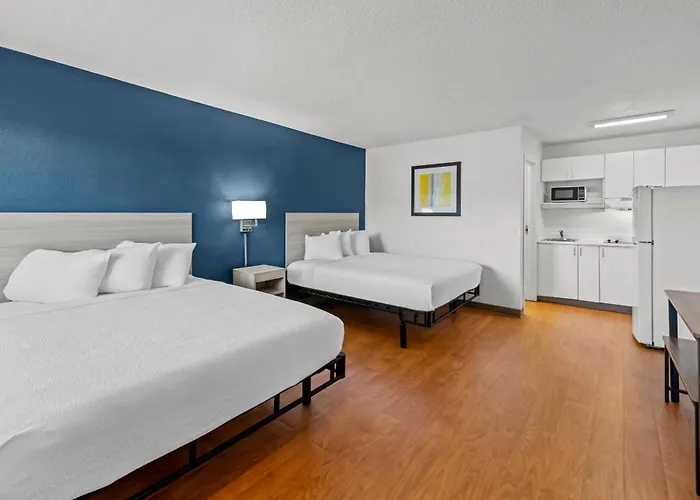 Birch Hill Suites Kansas City - Independence