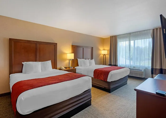 Comfort Suites Anchorage International Airport
