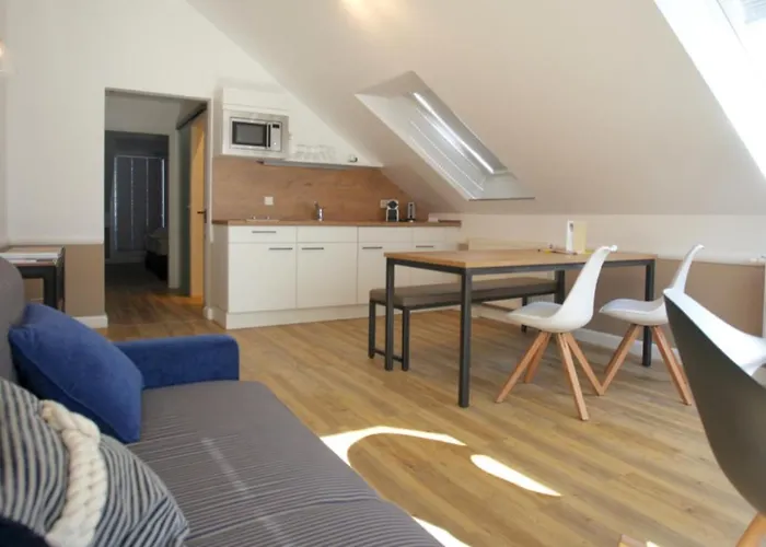 Victoria Suites