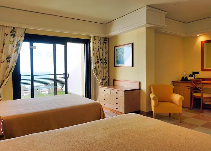 Sbh Crystal Beach Hotel & Suites - Adults Only