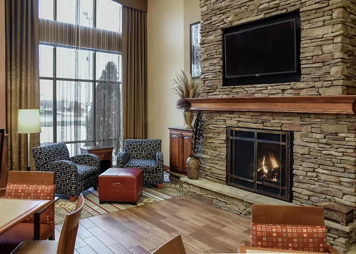 Hampton Inn & Suites Youngstown-Canfield
