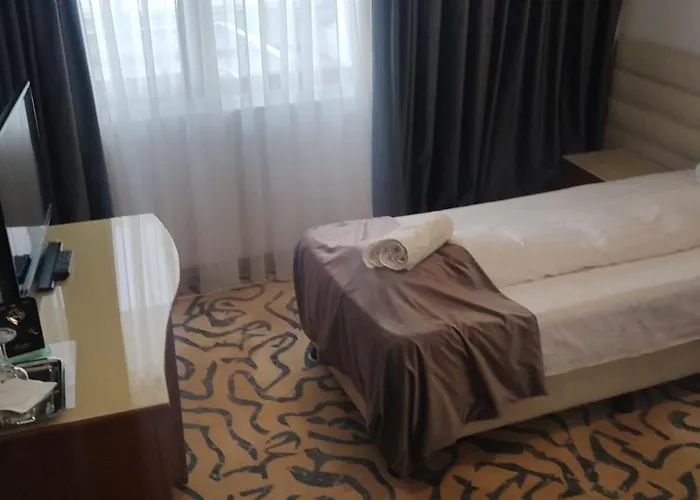 Hotel Dana 2