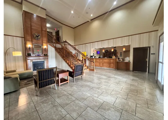 Hotel Pineville & Conference Center Alexandria I-49