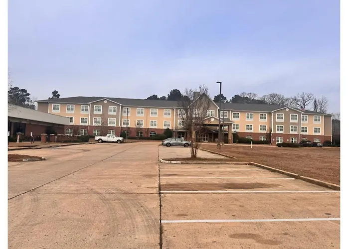 Hotel Pineville & Conference Center Alexandria I-49