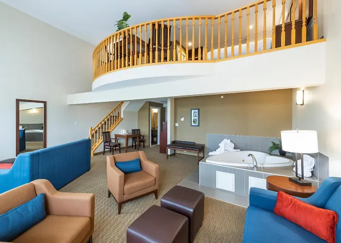 Comfort Inn & Suites Medicine Hat Shopping Centre