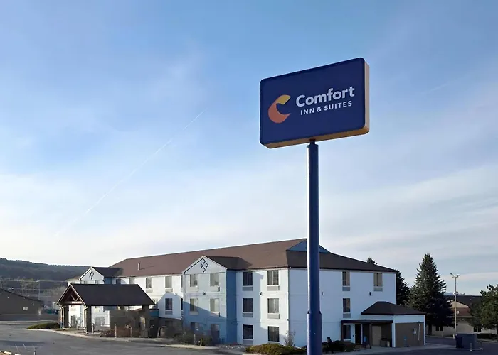 Comfort Inn & Suites Summerset - North Rapid City