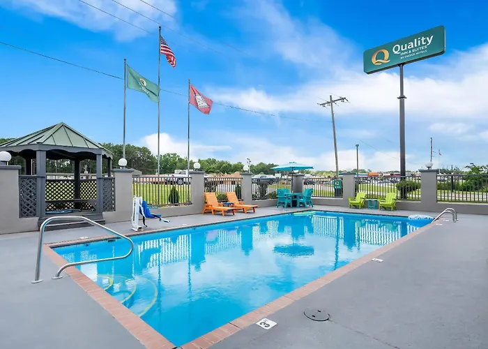 Quality Inn & Suites Monticello