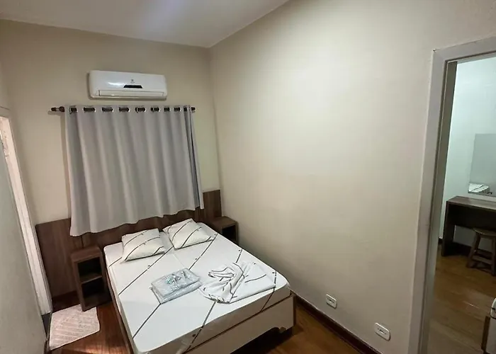 Hotel Moraes próximo a 25 de Março, Brás e Bom Retiro - Reserve agora e só pague no check-in