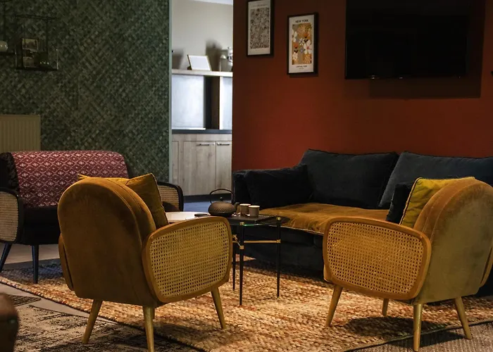 Hotel Le Corbusson Laval Ouest
