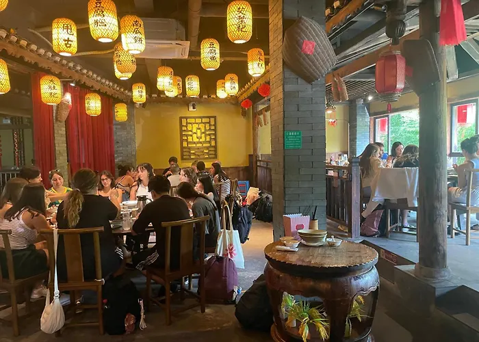 Guilin Qingshanshe Hotel -Free Pick Up Train Station Stay Two Nights